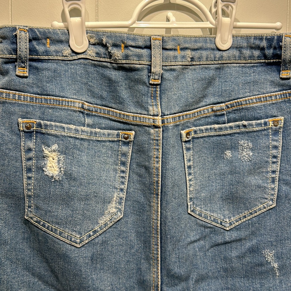 Denim Distressed Skirt - Picture 6 of 6